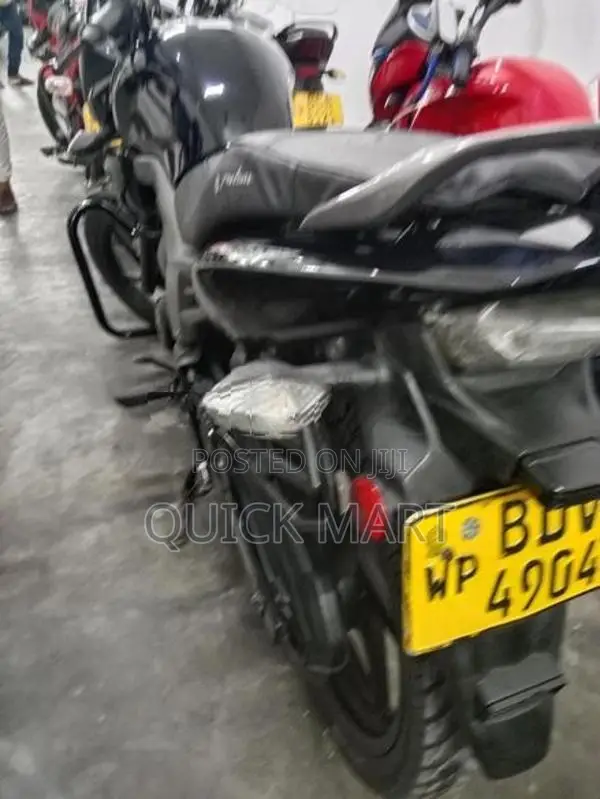 Honda CB Trigger 2016