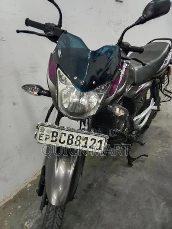 Bajaj Discover 125 2016