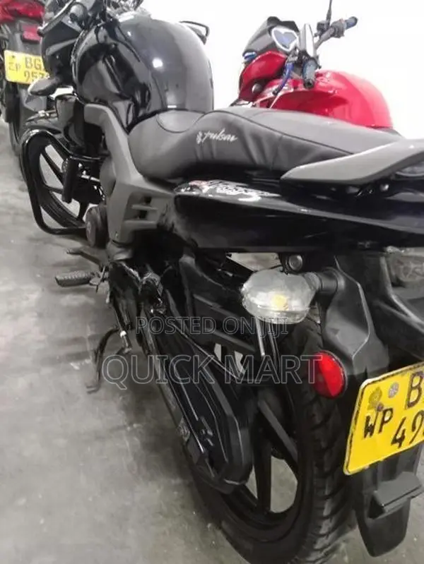 Honda CB Trigger 2016