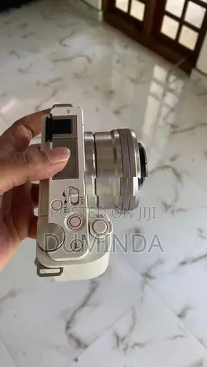 Sony ZV - E 10 Mirrorless Camera