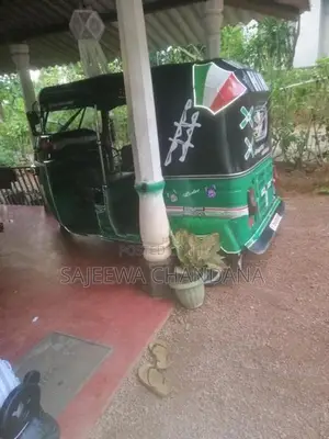 Bajaj RE 1999