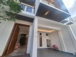 Brand Super Luxury House for Sale with Fully Furnitured Battaramulla