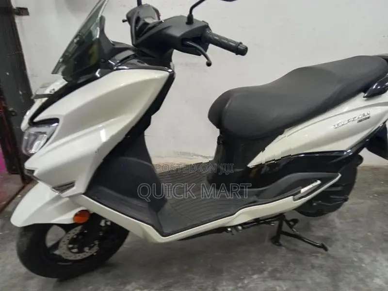 Suzuki Burgman 2026