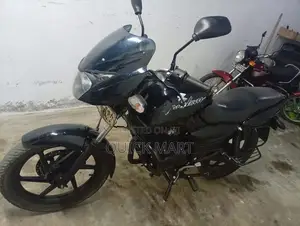 Bajaj Pulsar 180 2007