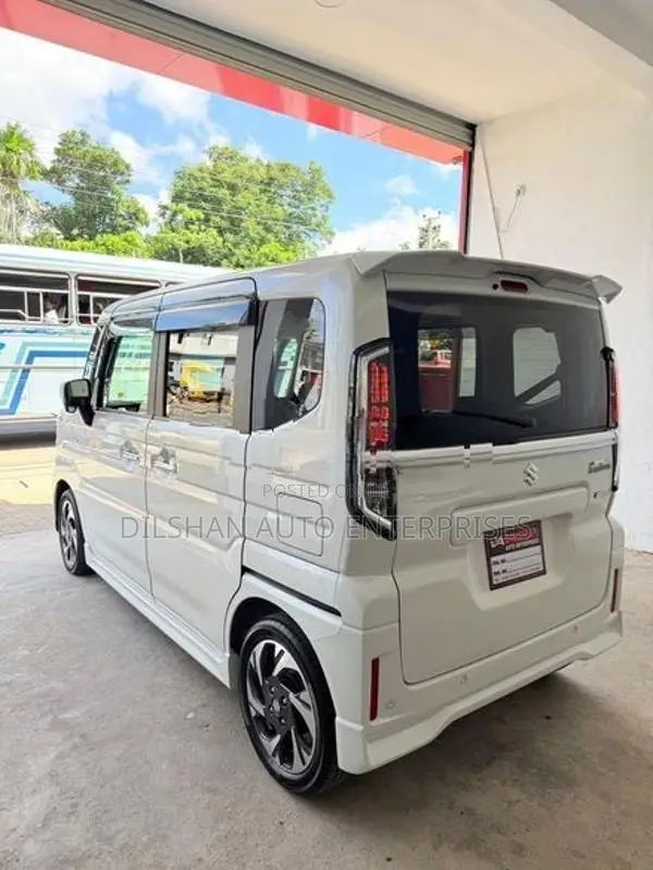 Suzuki Spacia XS Custom 2024