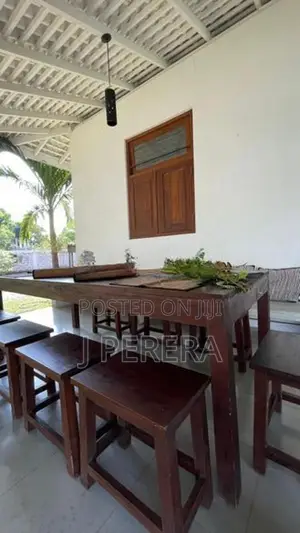 Villa Type House For Sale in Thalawila