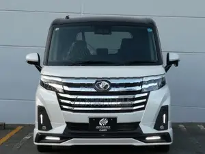 Toyota Roomy Custom GT 2026
