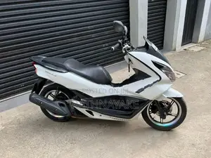 Honda PCX 125 2016