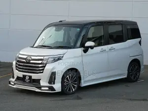 Toyota Roomy Custom GT 2026
