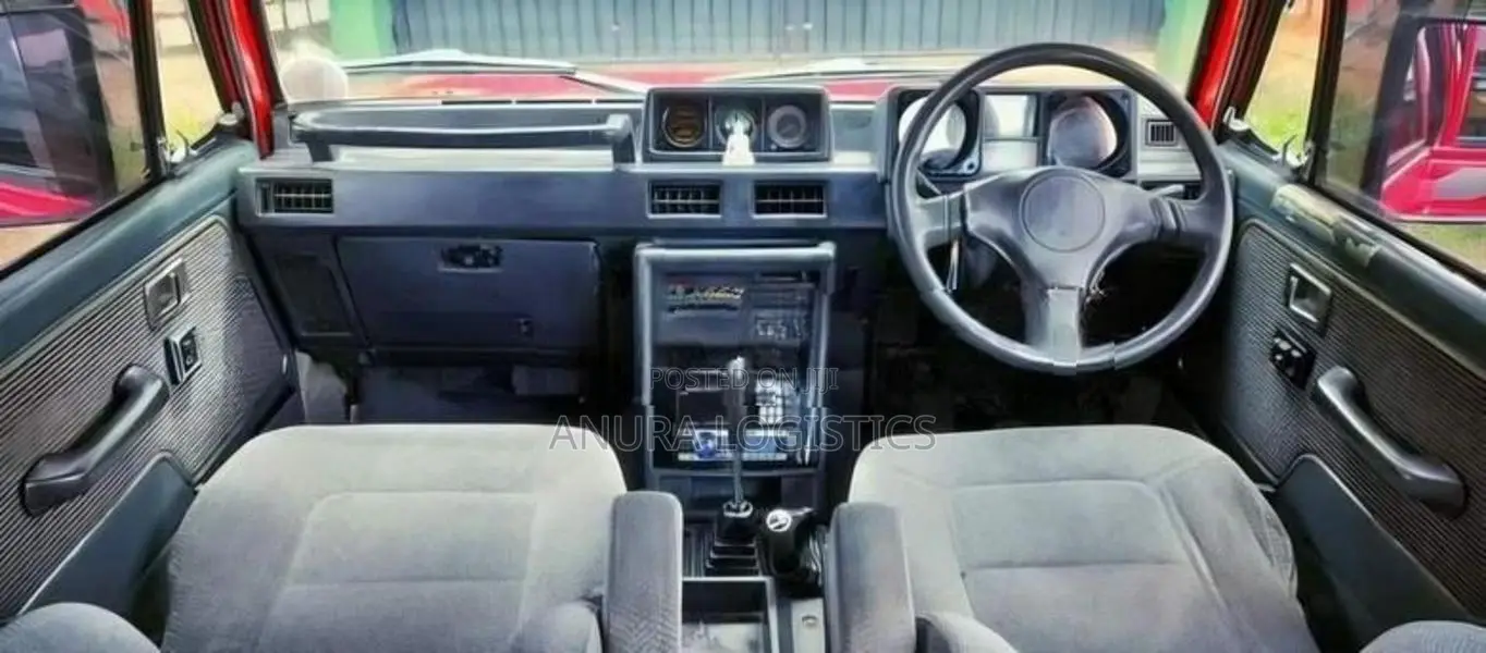 Mitsubishi Pajero 1989