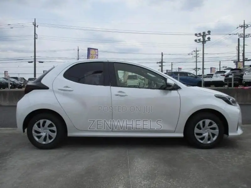 Toyota Yaris X 2026