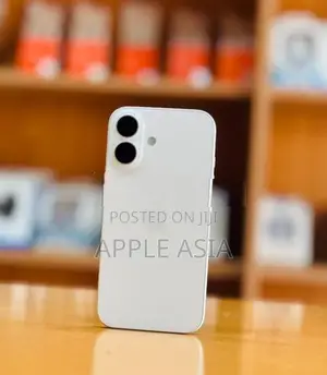 Apple iPhone 16 128GB (Used)