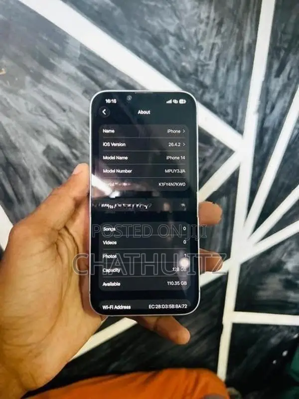 Apple iPhone 14 (Used)
