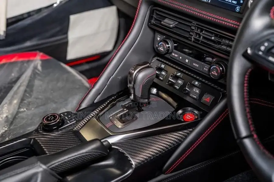 Nissan GT-R RECARO EDITION 2025