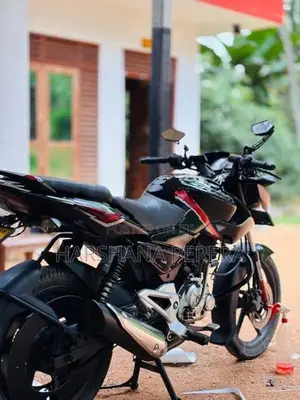 Bajaj Pulsar 135 2015