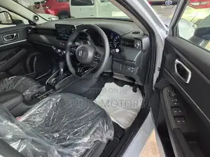 Honda Vezel ‍‍‍z Premium 2026