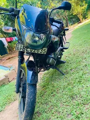 Bajaj Pulsar 150 2017