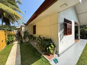 Beautiful House for Sale in Bandaragama