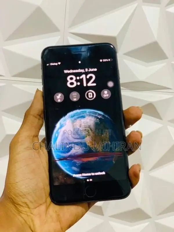 Apple iPhone 8 Plus 64GB (Used)