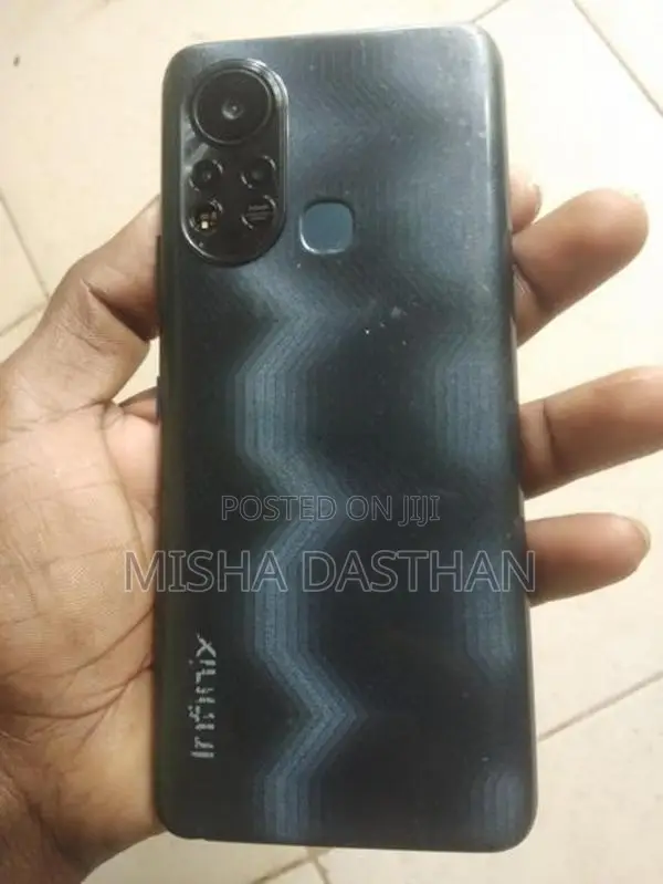 Infinix Hot 11s 6GB 128GB (Used)