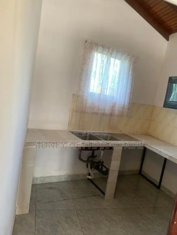Upstair House for Rent in Ja-Ela