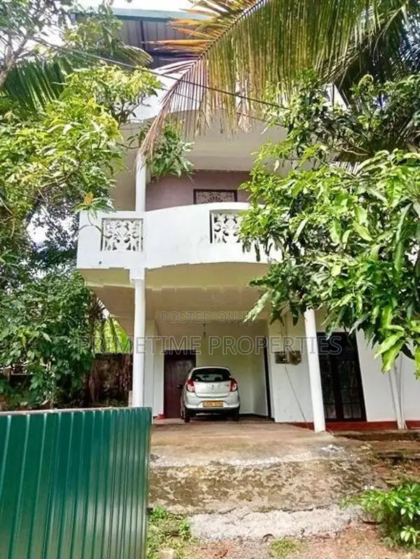 (BH121) Three Storey House for Sale in Dompe