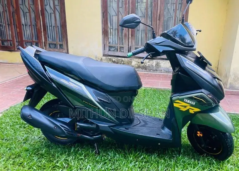 Yamaha RayZR Onlight 2018