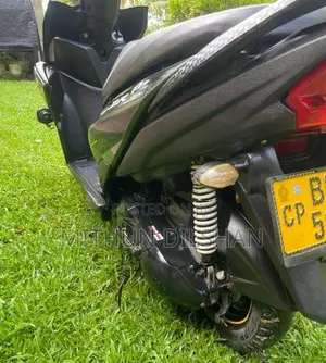 Yamaha RayZR Onlight 2018