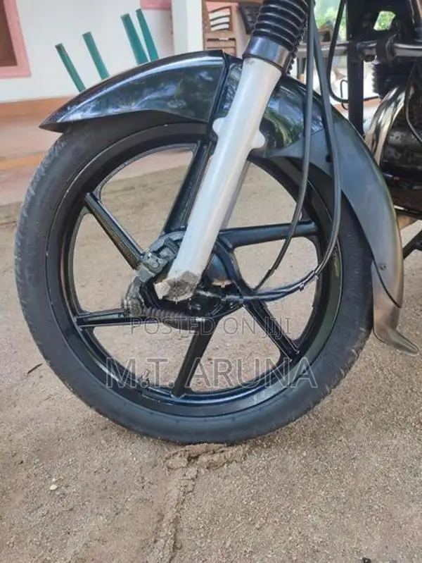 Bajaj Discover 125 2005