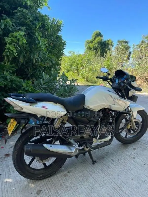 TVS Apache RTR 180 2011