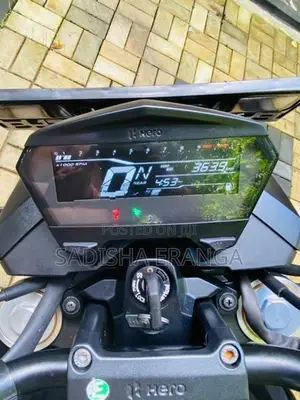 Hero Hunk 160R 2025