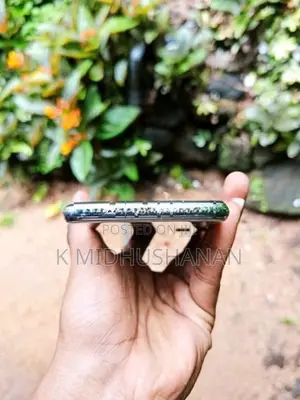 Apple iPhone X (Used)