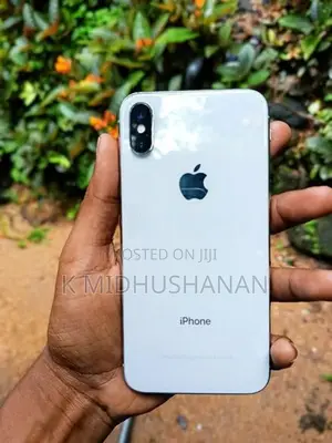 Apple iPhone X (Used)