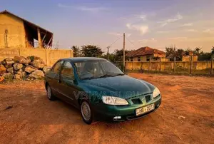 Hyundai Elantra 2000