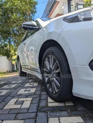 Toyota Harrier 2015