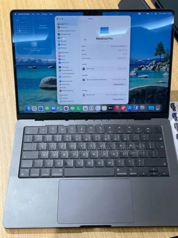 Apple MacBook Pro 14-inch
