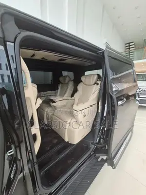 Toyota Alphard Executive Lounge 2024
