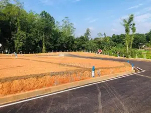 Land for Sale Kahathuduwa Thewaththa Rd