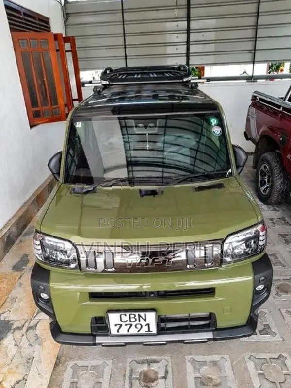 Daihatsu Taft G Chrome Venture 2024