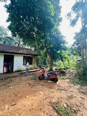 Land For Sale In Warakapola