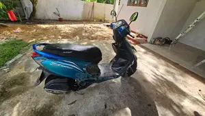 TVS Scooty Zest 2015