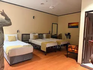 51 Rooms Hostel for Rent in Colombo 2- PDC126