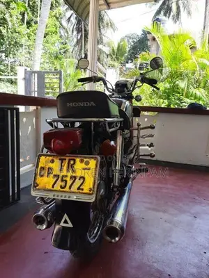 Honda CD 125 2004