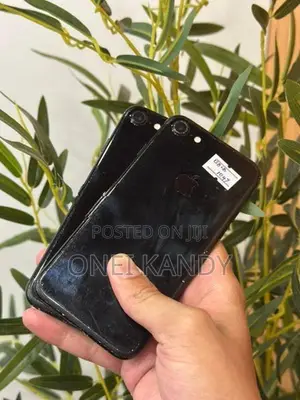 Apple iPhone 7 128GB (Used)