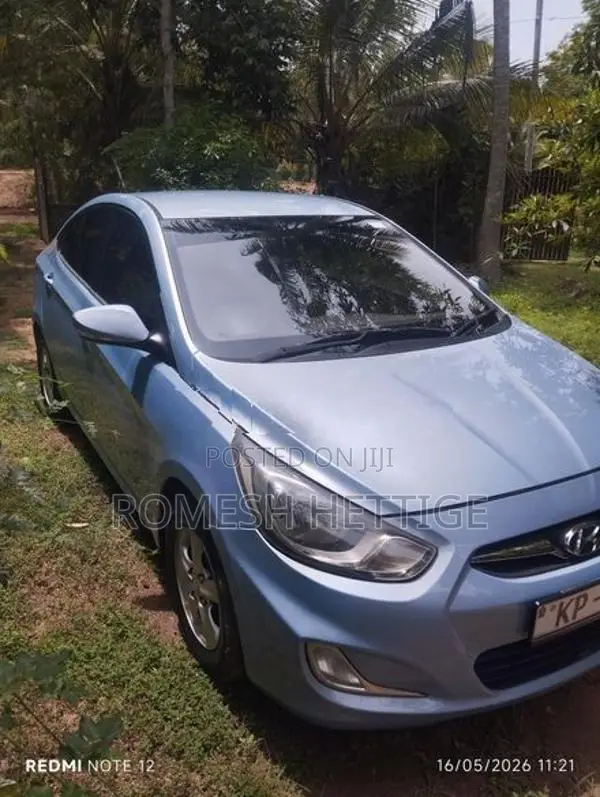 Hyundai Accent 2011