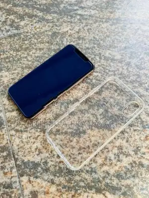 Apple iPhone XS (Used)