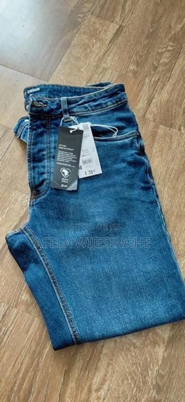 Jeans