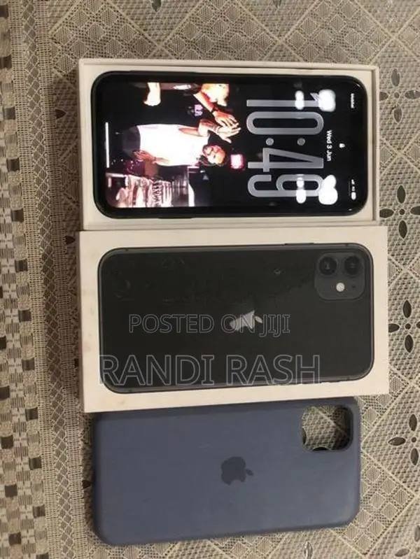 Apple iPhone 11 (Used)
