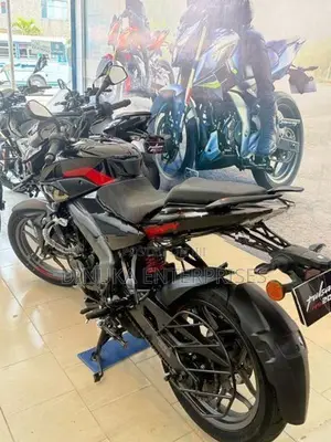 Bajaj Pulsar NS200 2026