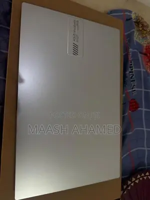 Asus Vivobook E1504G
